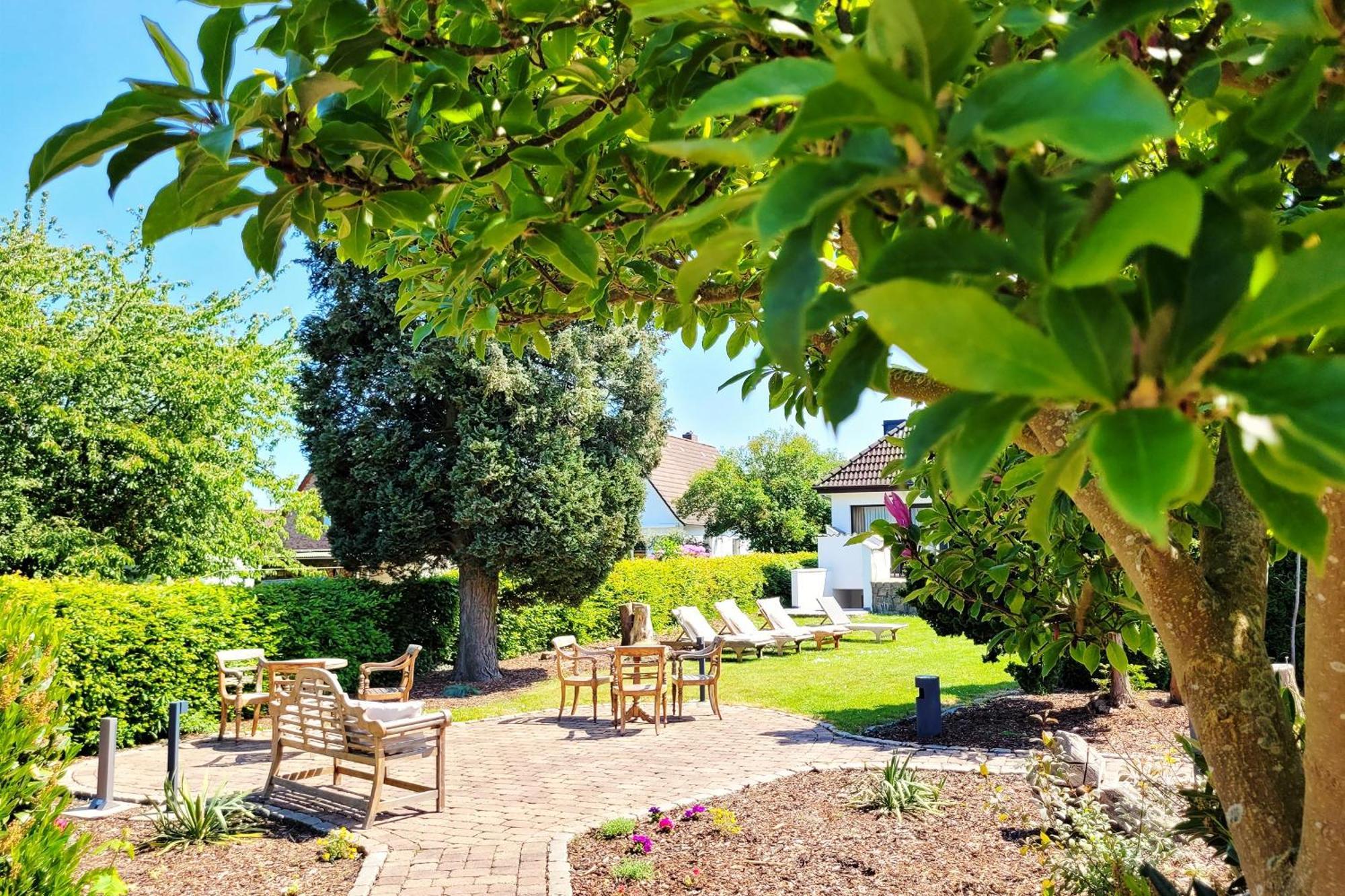Hochwertige Ferienwohnung In Ruhiger Lage Mit Eigener Terrasse Und Parkplatz, Nur 7 Gehminuten Zum Strand Entfernt - Hoher Schlafkomfort Dank Boxspringbett Scharbeutz Exterior foto